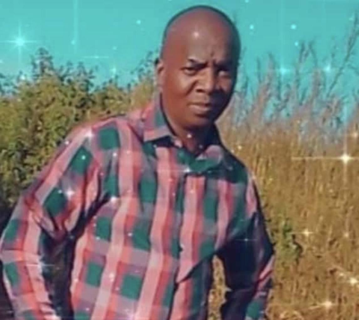 5944 Bonginkosi Dlamini is the police officer who was shot at Mathangeni.