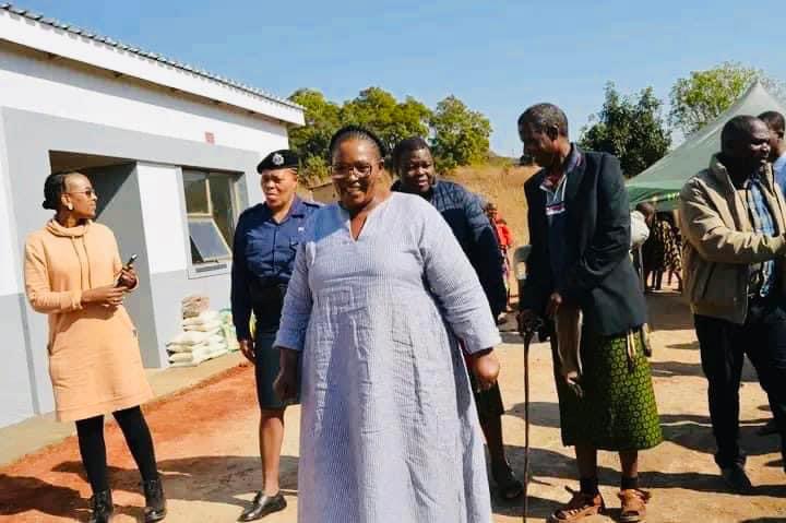 Deputy Prime Minister(DPM) Thulisile Dladla says the houses she has been constructing for the poor was funded by the visiting Serbian First Lady.