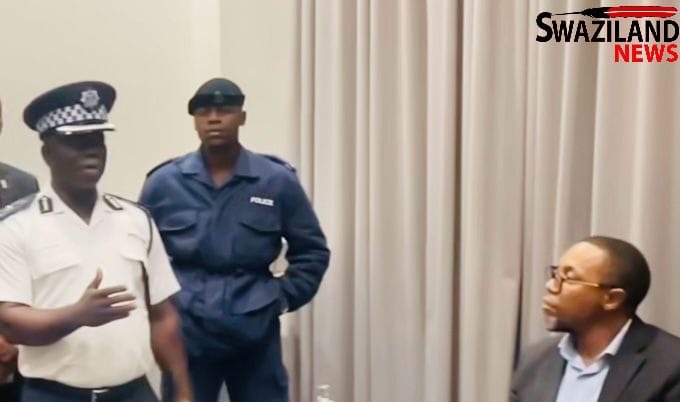 “I am being used to stop a genuine corporate meeting without a court order”, Hhohho Regional Operations Officer(ROO) Superintendent Jabulani Madlopha whispers to Swazimed Board member.