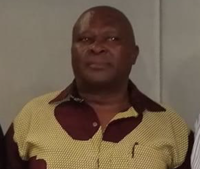  Editor pays tribute to the late ex-Swazi TV CEO ‘Sigcokosiyancinca’ who saved his life from the police.