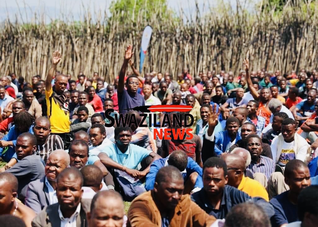 SWALIMO member Lihlahlandlela Sabelo Dlamini raises his hand at Sibaya,wants to make submissions.