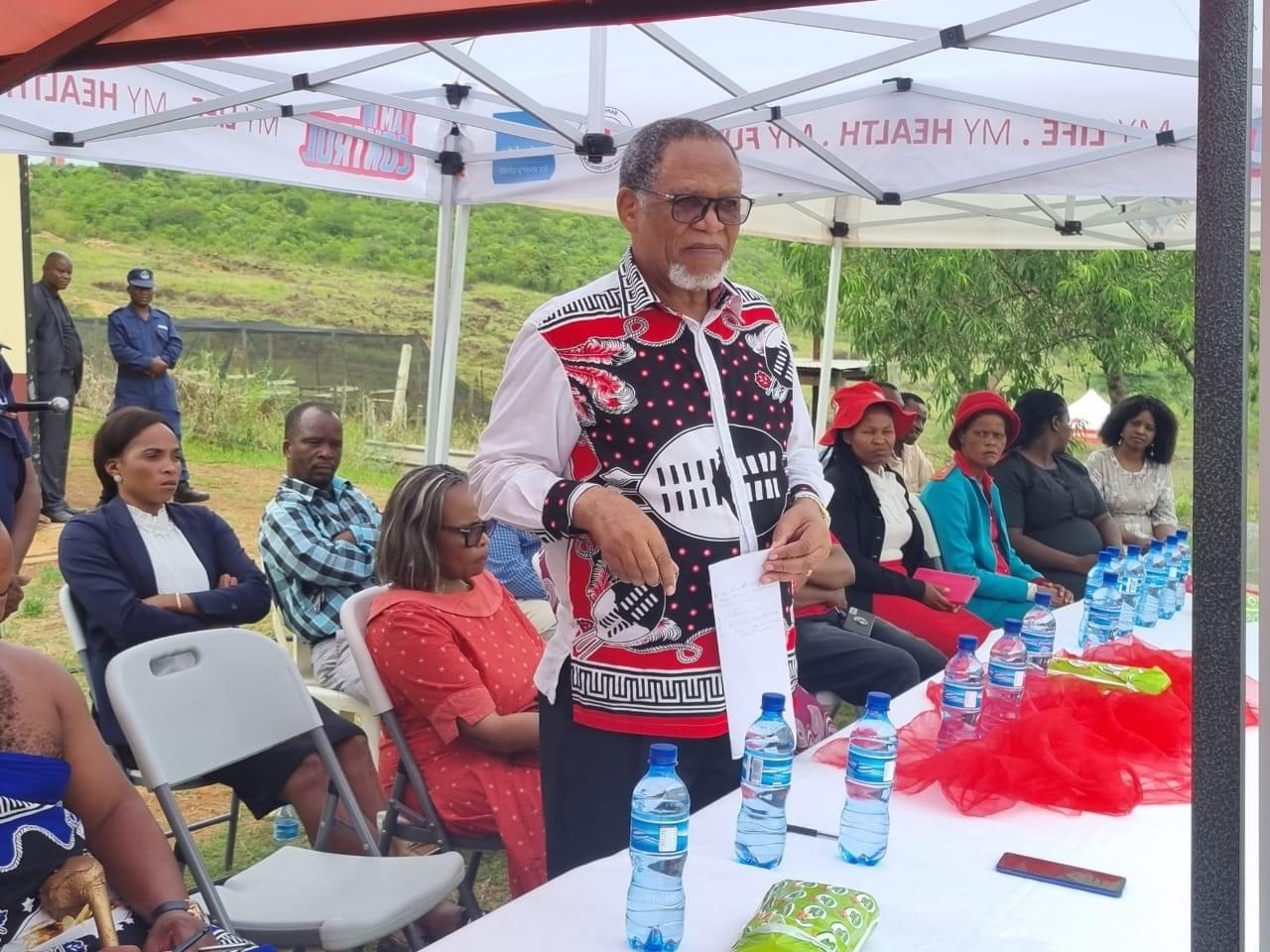 DEPUTY PRIME MINISTER THEMBA MASUKU:Don’t attack police officers here at Hosea.