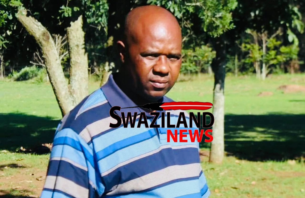 Deputy Sheriff Vusi Mncina hands himself over to the police after alleged shooting and killing of girlfriend, three(3) others.