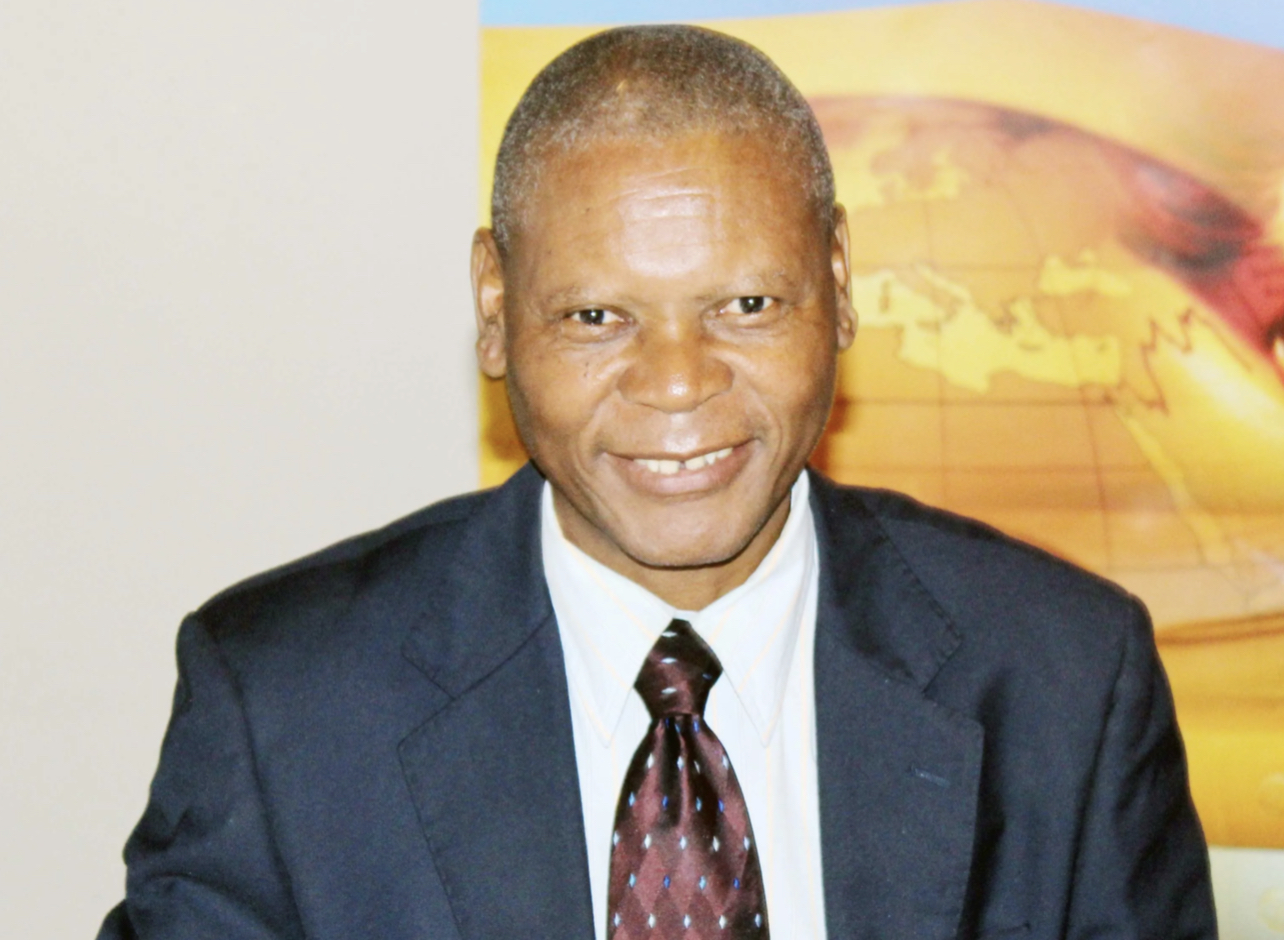  Media companies must engage veteran editor Jabu Matsebula as consultant, train journalists on online journalism.