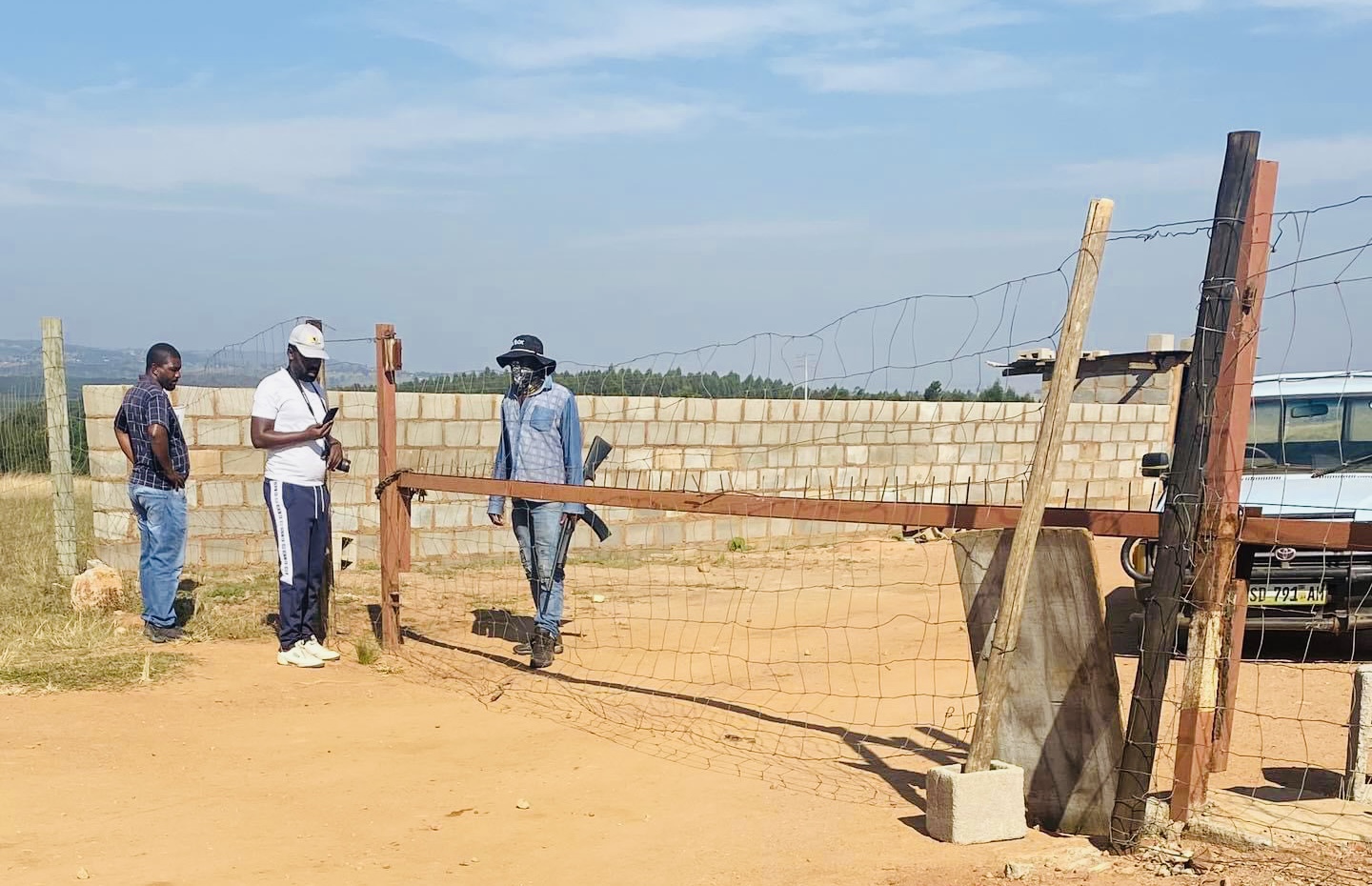 Four(4) Gege-Mbondzela residents whose homes were demolished detained, questioned after disappearance of security guard with a gun.