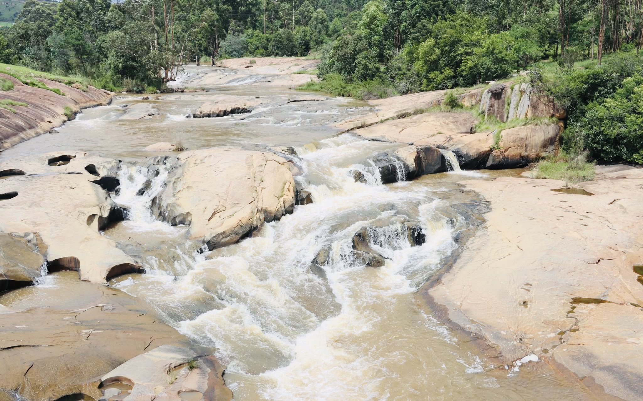 ENVIRONMENT:Climate change threatening eSwatini power-generating projects,Eswatini Electricity Company(EEC) tours various Dams to assess water levels.