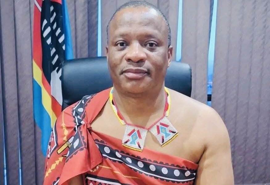 King’s Office Chief Executive Officer (CEO) Chief Mgwagwa Gamedze suspends Human Resources Officer Nondumiso Simelane, Spokesperson says reason remains confidential.