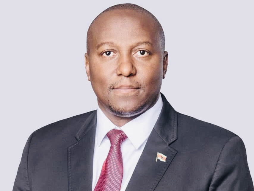 Prime Minister Russell Mmiso Dlamini travels to Angola, to represent King Mswati in African Union-EU Summit.