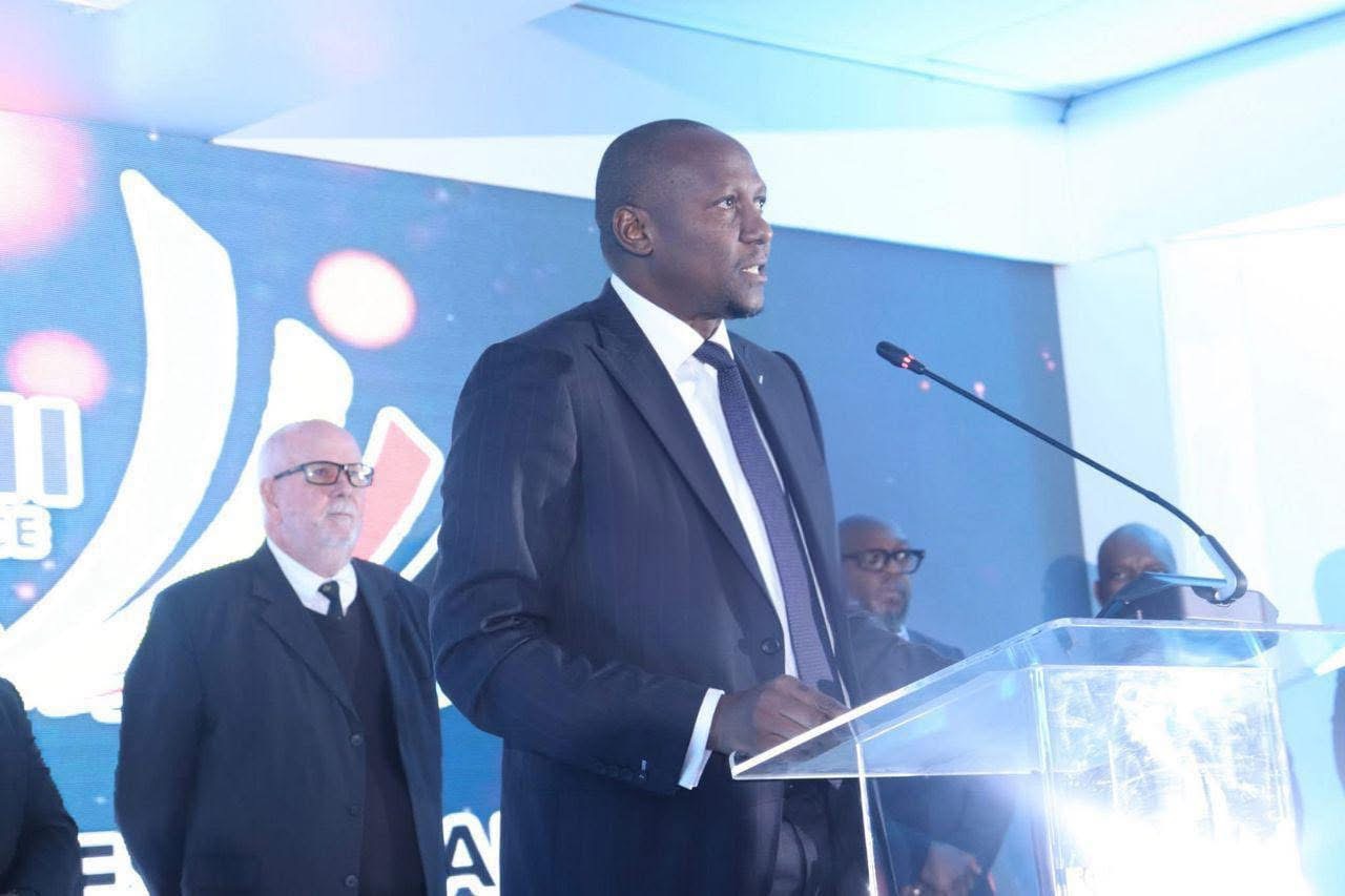 OPINION:Prime Minister Russell Mmiso Dlamini worsening Cabinet division by thretening to investigate Ministers who leak information, it’s political immaturity.