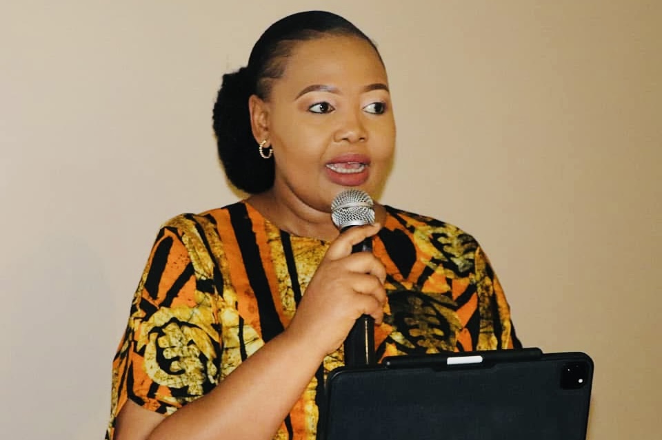 REVEALED:Foreign Minister Pholile Shakantu allegedly leaking Cabinet information, recorded by a Minister in a phone call with alleged Times editor saying “nikhumbule kufaka Prime Minister ku-front page atocacisa lendzaba.