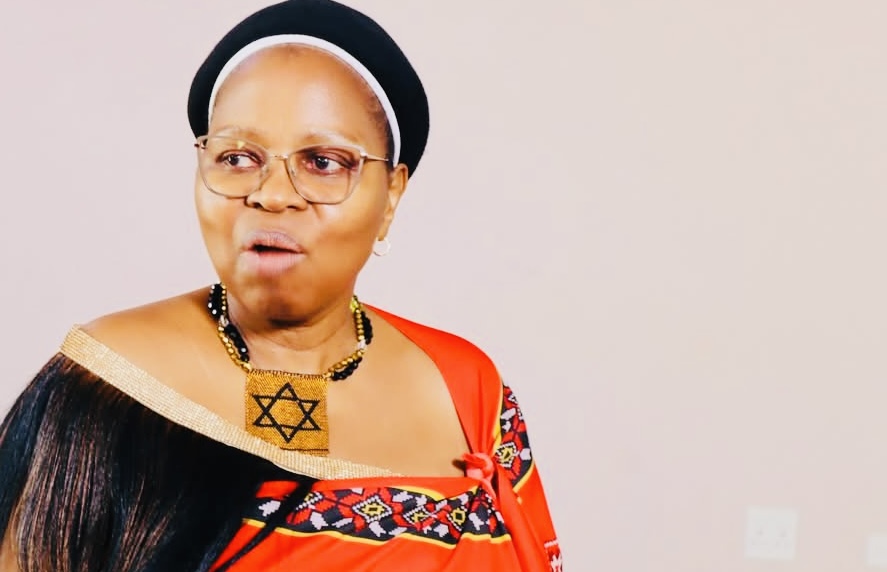 Hhohho Regional Administrator Princess Tsandzile defends Government Spokesperson Alpheous Nxumalo during secret royal meeting, says he is too old to rape children.