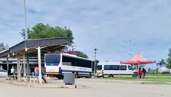 BREAKING NEWS:Three(3) Simunye residents abducted by King Mswati’s mercenaries Bastion Security merely for walking at night under the influence of “Lidlelantfongeni” alcohol, die in a car accident.