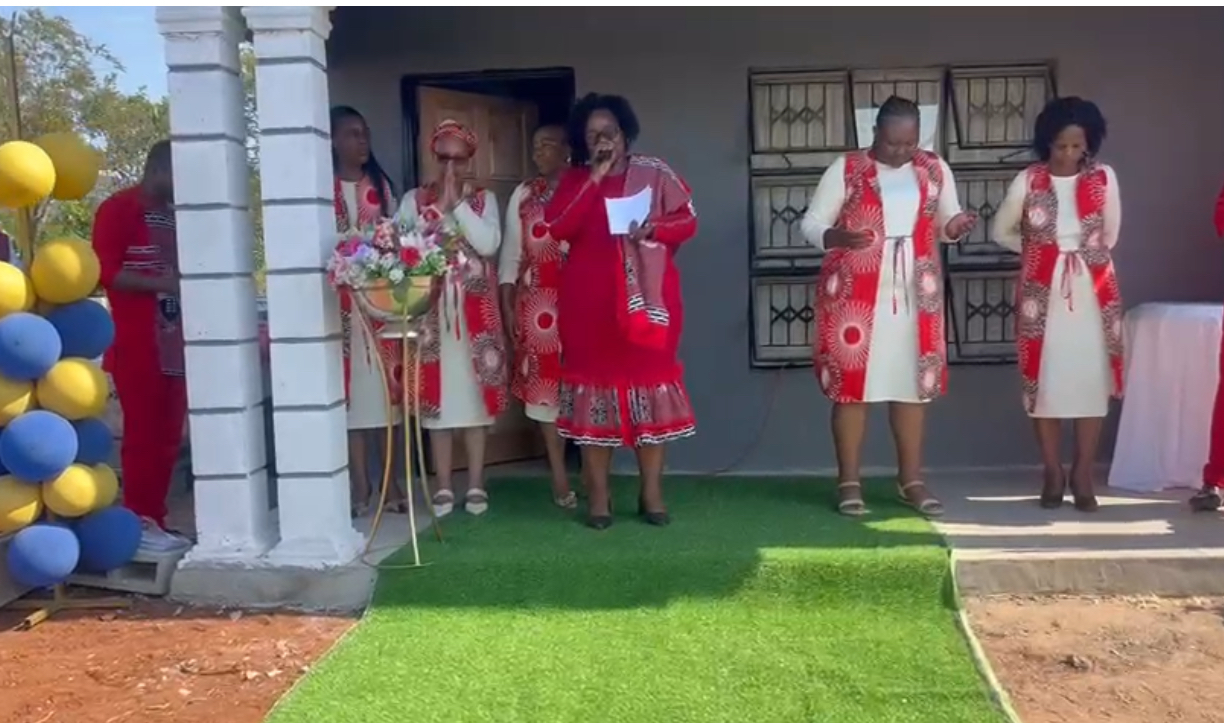 God’s Glory Ministries under Pastor Victor Ukozor Macdonald builds two bedroom house for destitute Dlamini family, Deputy Prime Minister(DPM) graces official handover.