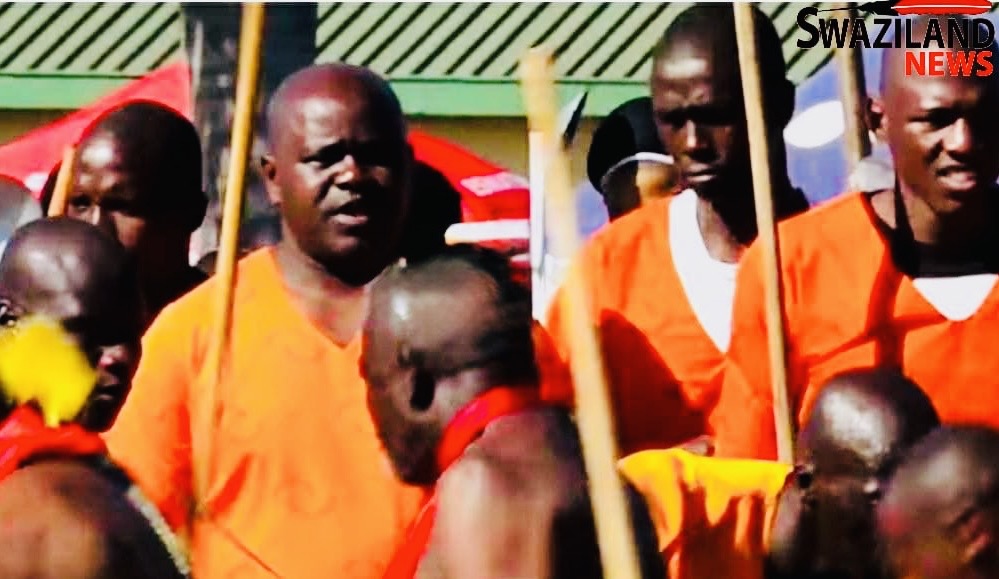 CORRECTIONAL SERVICES DAY:Pro-democracy MP Mthandeni Dube now a supporter of Tinkhundla system, sings praises to the King while entertaining Mswati with ‘Sibhaca’ dance.