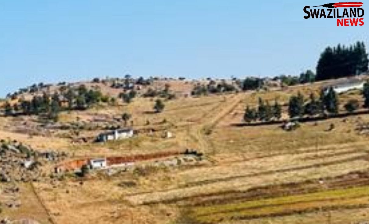 Hhukwini MP Alec Lushaba ‘leaves’ LaMgabhi eTiyeni, home completely destroyed during political unrest.